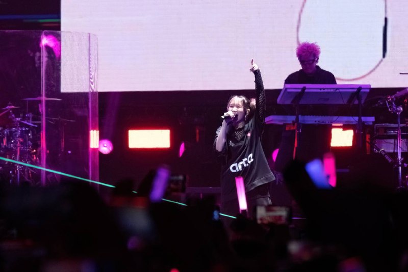 D4 闪千手音乐节（时间乱序）