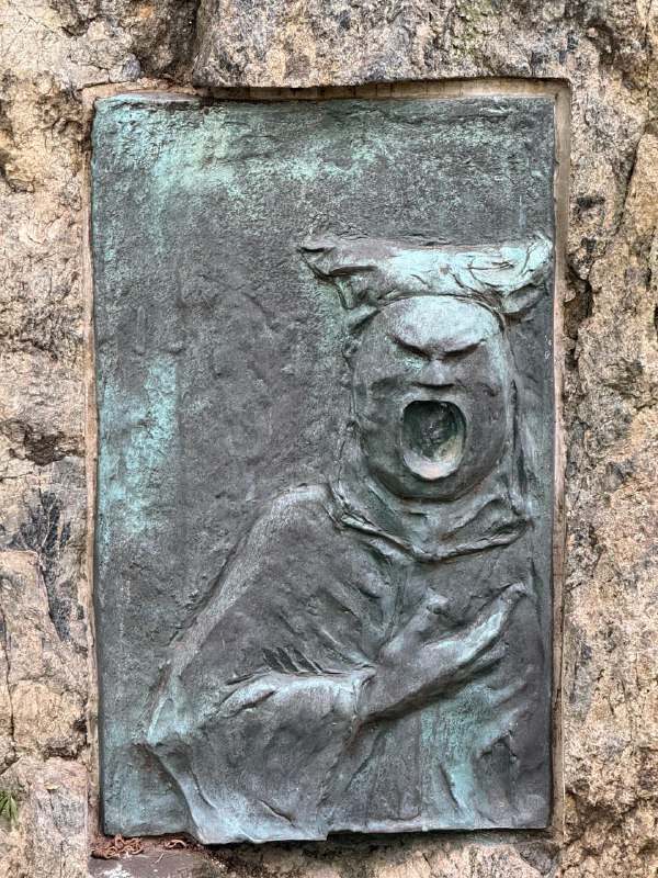 D5 岚山苔藓 - 竹林最最开始这是想坐深夜巴士到东京的，但最后还是不折腾了，来了龟冈这边的酒店住一晚