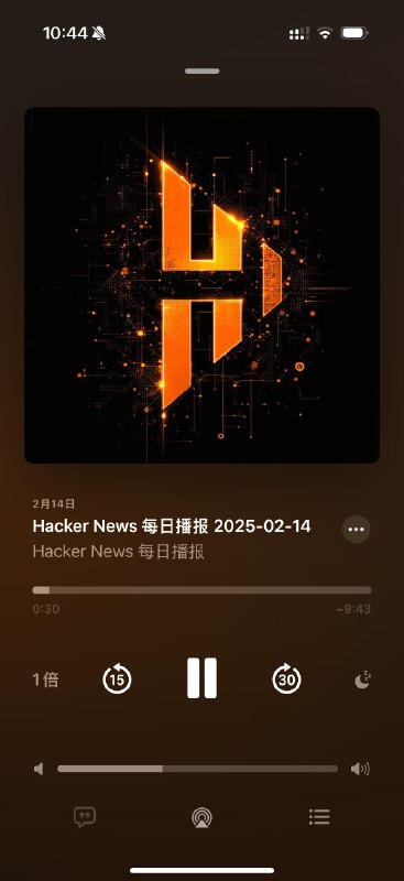 做了个 AI 工作流，抓取 Hacker News 每日热门文章生成中文播客 🎙️ 可以在每天上班路上听到最顶级的科技趣事了地址